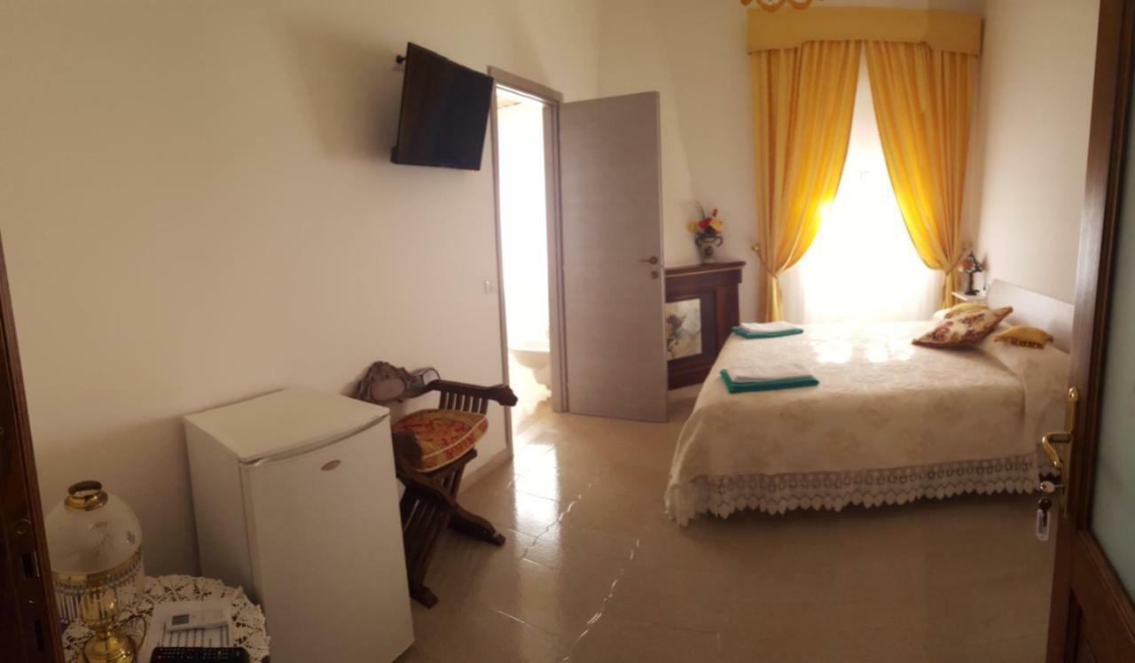 Zia Mia B&B Olbia Ngoại thất bức ảnh